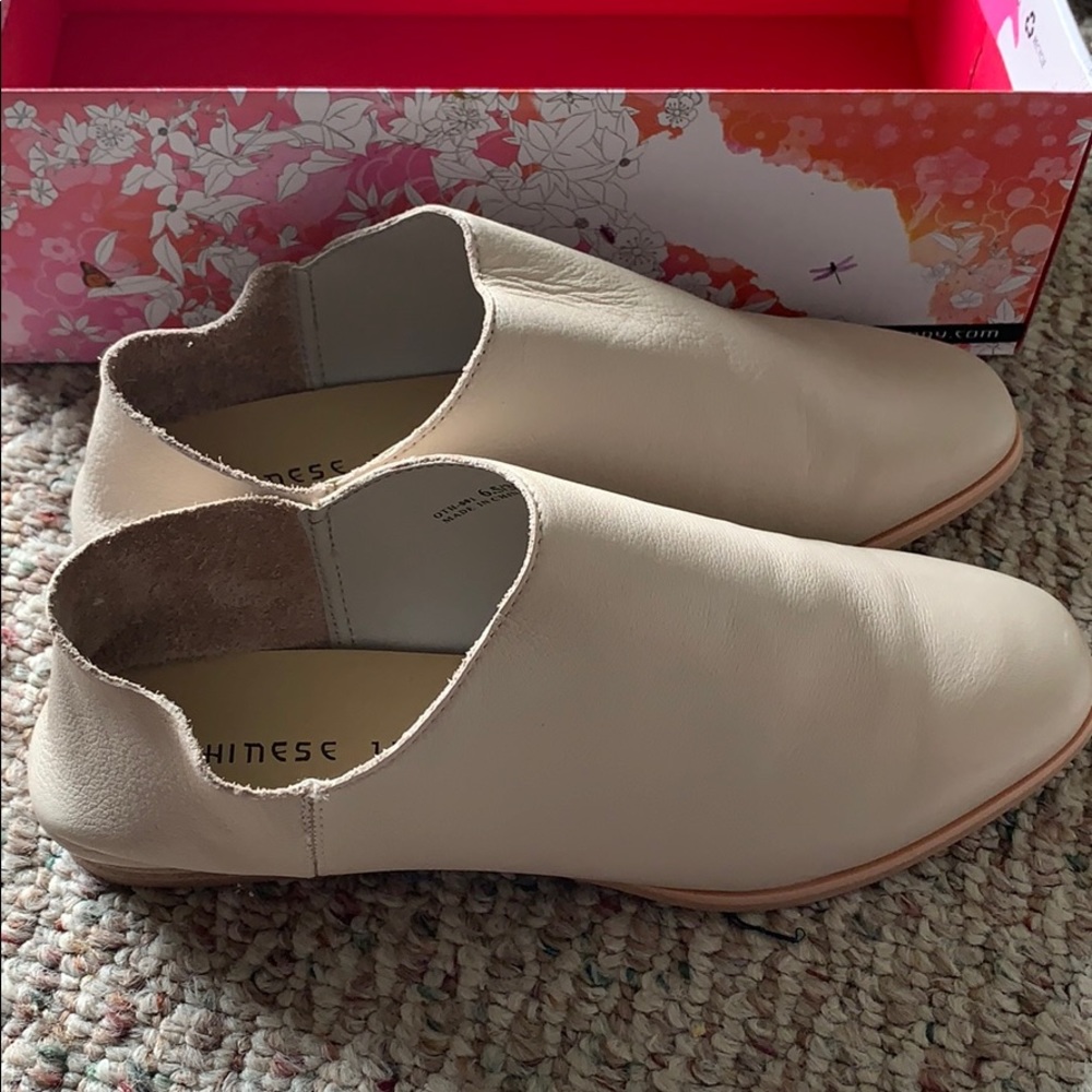 🏔 Chinese Laundry Owen size 7